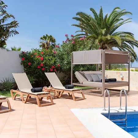 Willa Karat Atlantida *