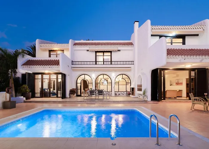 Karat Atlantida * プラヤ・デ・ラス・アメリカス