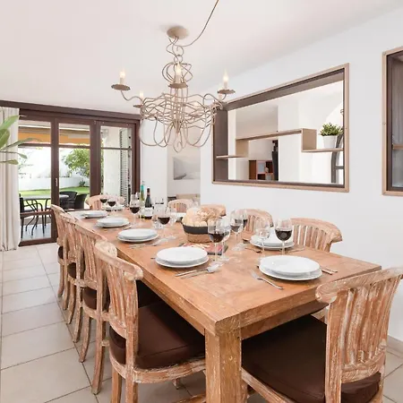 Βίλα Karat Atlantida