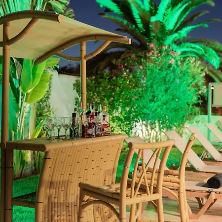 Karat Atlantida * Πλάγια ντε λας Αμέρικας